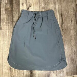 Lululemon Athletic On The Fly Skirt Woven 21” Grey Blue Women’s Size 2
